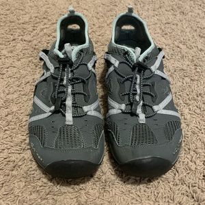 Mountrek Cancun Water Shoes (Sz 10)